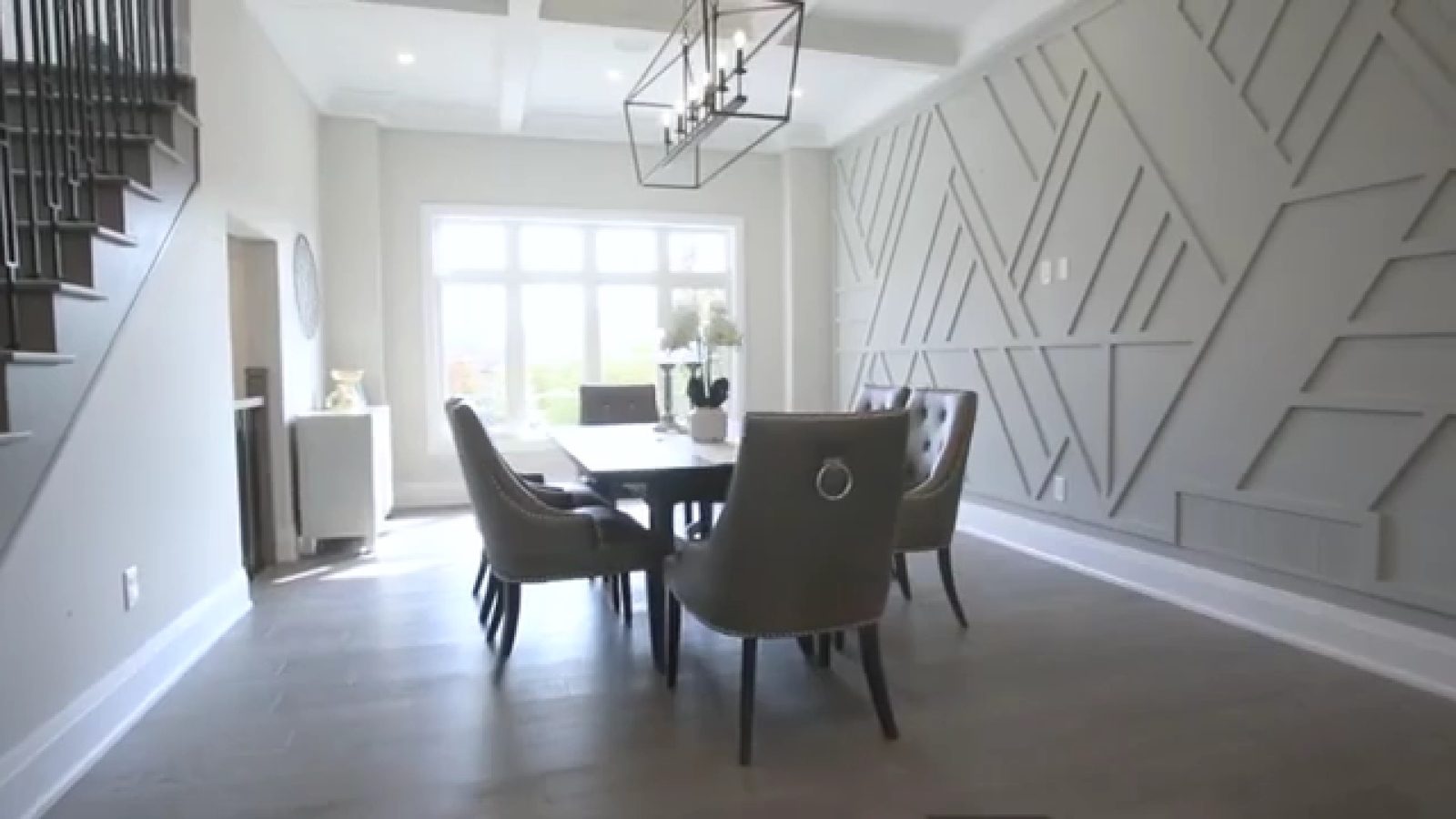Manors on Mayfield in Whitby, ON