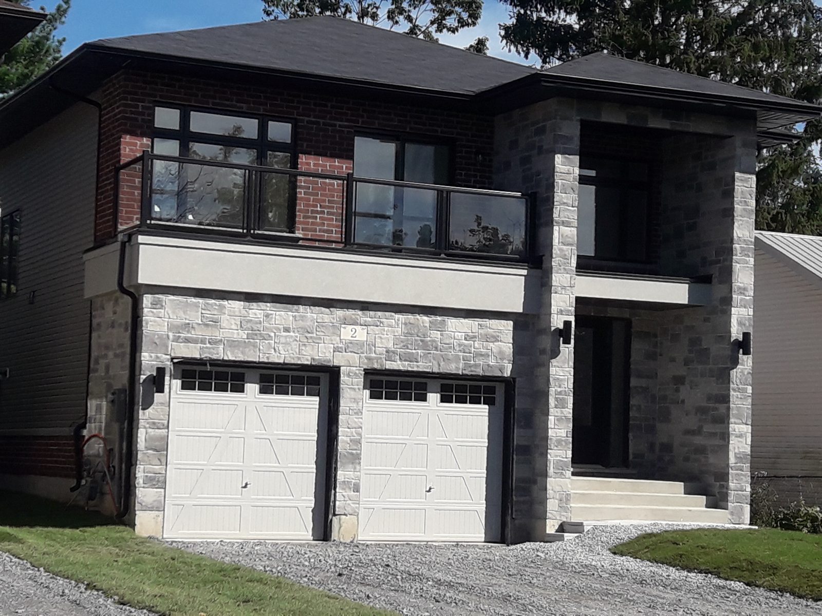 Modern on Mann in Bowmanville, ON